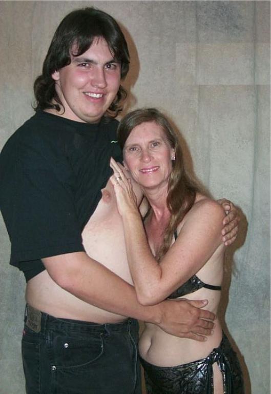 REAL MOM AND SON EXPOSED 